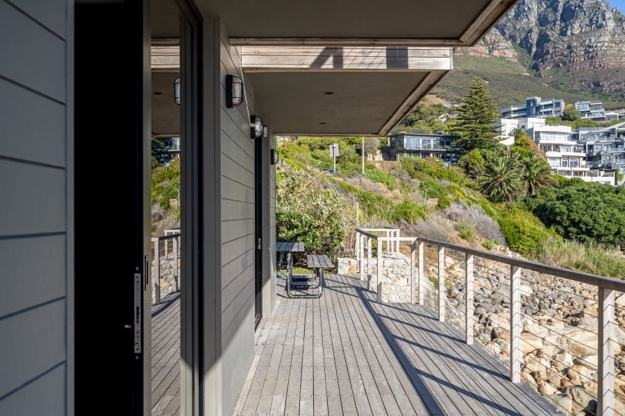 5 Bedroom Property for Sale in Camps Bay Western Cape